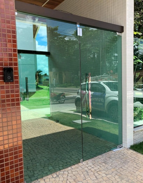 Porta de Vidro - Prédio Volpi